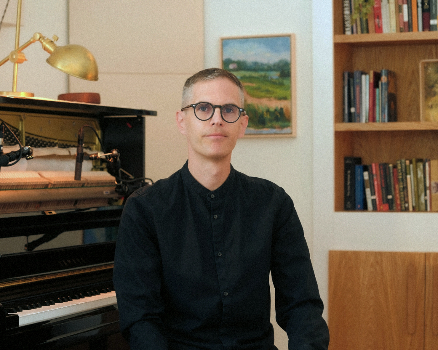 Goldmund color piano